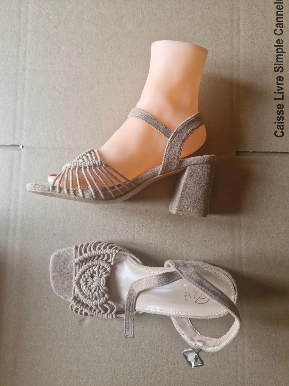 women's heeled sandals - Size 36 – photo 5